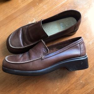 vintage brown leather loafers size 37